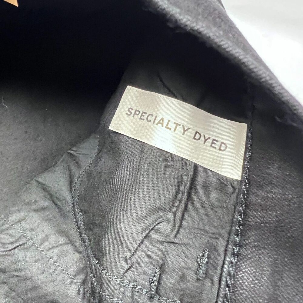 Eddie Bauer NWT Women's Venture Stretch Slim Straight Black Jeans Size 14T - Picture 7 of 7